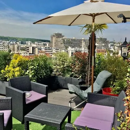 Apartment Dernier Etage Terrasse Pte St Coud