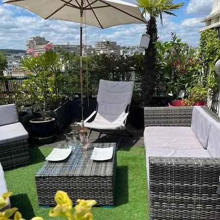 Dernier Etage Terrasse Pte St Coud Appartamento